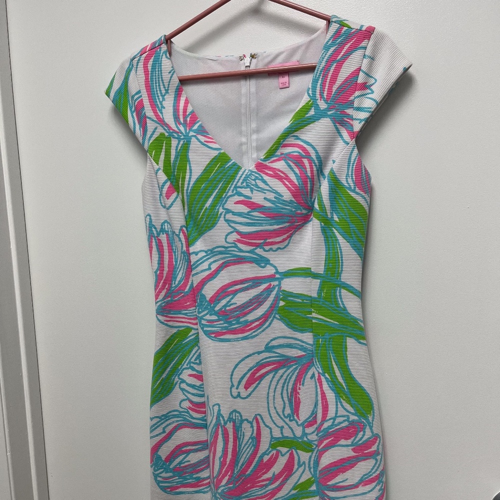 Floral Printed Lilly Pulitzer Dress - Picture 2 of 4